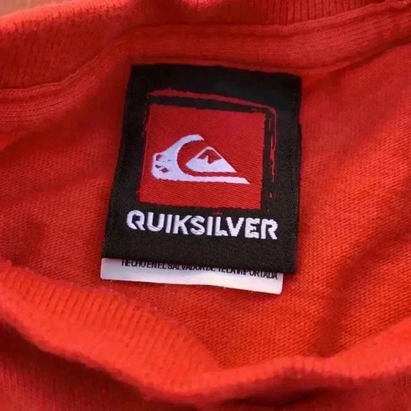 (five for $25) Quicksilver short sleeve T-shirt with the tie heat transferred on - Picture 3 of 4